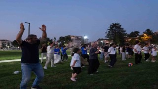 Merkez Parkta her akşam spor var