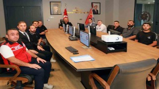 Mersin Emniyet Müdürü Aktaş, sezon öncesi taraftar temsilcileriyle bir araya geldi