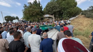 Minik Fikri gözyaşları ve dualarla son yolculuğuna uğurlandı