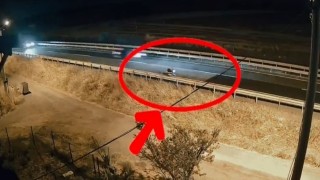 Motosikleti aküsü yüzünden bıraktı, hırsız fırsatı kaçırmadı