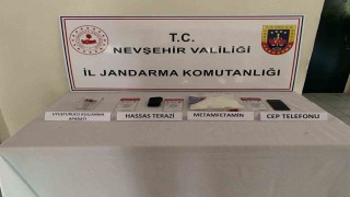 Narkotik köpeği Zırh uyuşturucu sevkiyatını engelledi