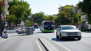 Niğde Belediye Başkanı Emrah Özdemire çevreci başkan plaketi
