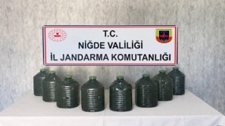 Niğdede kaçak içki operasyonu: 40 litre etil alkol ele geçirildi