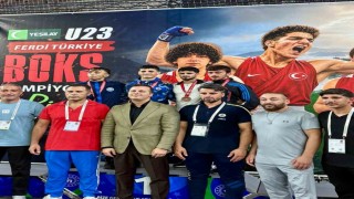 Niğdeli boksörler Rizeden iki madalyayla döndü