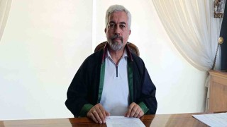 Öğretmen Ayla Karanın ailesinden, okula saldıran öğrencinin ailesine 5 milyon 100 bin liralık tazminat davası