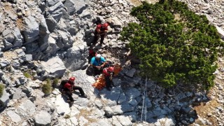 Ölüdeniz'de paraşüt kazası: 2 ölü