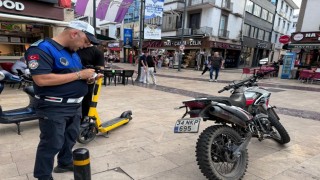 Orduda zabıta ekiplerinden kapalı caddelerde motosiklet ve bisiklet denetimi