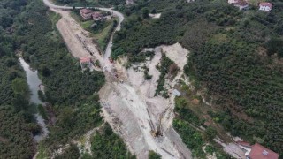 Orduyu İç Anadoluya bağlayan Akkuş-Niksar kara yolunda fore kazık çalışmaları başladı