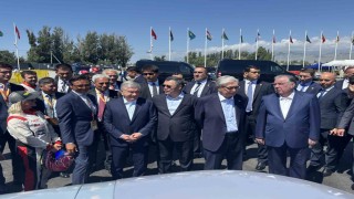 Orta Asya liderleri, Issık Gölde F1H2O Dünya Şampiyonasını birlikte takip etti