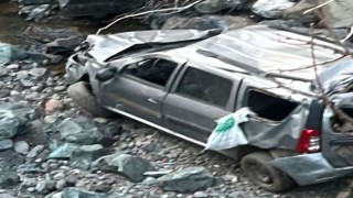 Osmaniye’de Otomobil 50 Metrelik Uçuruma Yuvarlandı