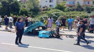 Otomobil ile patpat çarpıştı: 2si ağır 4 yaralı