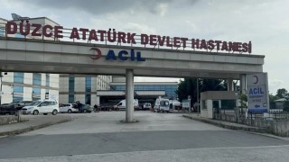 Otomobil kamyona arkadan çarptı: 1 yaralı