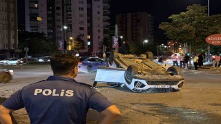 Otomobille çarpışan SUV araç takla attı: 2 yaralı