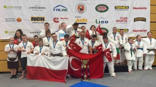Özel Sporcular Down Judo Milli Takımı namağlup dünya şampiyonu