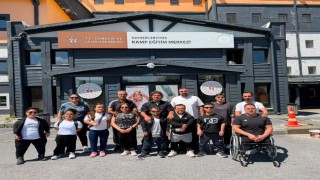 Paralimpik Halter Milli Takımı Kayseride kamp yapıyor