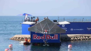 Red Bull Uçuş Günü, Caddebostan Sahilinde nefes kesti