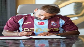 Salah Trabzonspora imzayı attı, ayağının tozuyla Trabzonspor reklam filmi çekimine katıldı