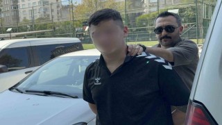 Samsunda 17 yaşındaki çocuk 2 kişiyi bıçakladı
