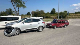 Samsunda kavşakta kaza: 1 yaralı
