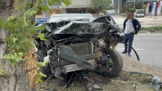 Samsunda SUV araç ile otomobil çarpıştı: 2 yaralı