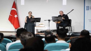 Sanatçılar Yaprak Sayar ve Alper Uzkur, denetimli serbestlik yükümlüleriyle bir araya geldi
