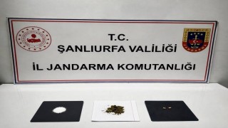 Şanlıurfada uyuşturucu operasyonunda 2 şüpheli gözaltına alındı