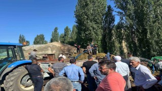 Sarıkamışta 800 balya ot kül oldu