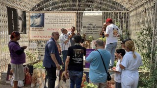 Şarkıcı Bergen, ölüm yıl dönümünde mezarı başında anıldı