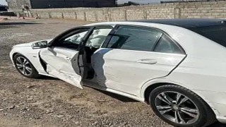Siirtte 4 aracın karıştığı kazada maddi hasar oluştu