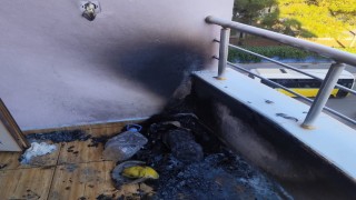 Siirtte apartmanın 5. katında piknik tüpü patladı