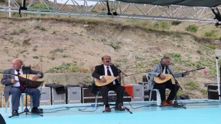 Âşık Sümmani, memleketi Narman Samikalede yad edildi