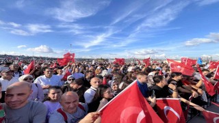SOLOTÜRKten Zafer Bayramı için İstanbulda nefes kesen gösteri