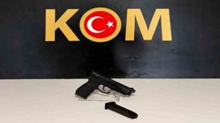 Sosyal medya üzerinden organize suç örgütünü öven şahıs gözaltına alındı