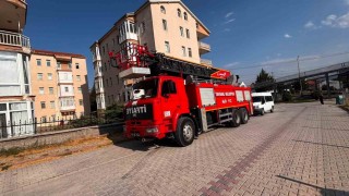 Tavşanlıda mutfakta çıkan yangını itfaiye söndürdü