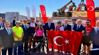 TBMM Başkanı Kurtulmuş Kocatepede gerçekleştirilen Büyük Taarruz törenlerine katıldı