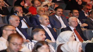 TBMM Başkanı Kurtulmuş: Türkiyede yeni bir dönemin kapılarını sonuna kadar açıyoruz