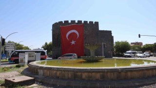 Terörsüz Türkiye hedefine ilişkin kanun teklifi Diyarbakırda memnuniyetle karşılandı