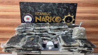 Ticari taksiyle uyuşturucu sevkiyatı polise takıldı