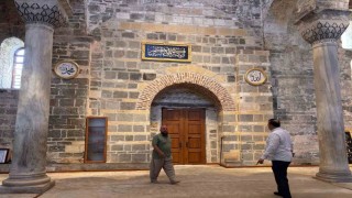Trabzon Ayasofya hat yazıları ile bezendi