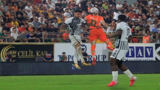 Trendyol Süper Lig: Corendon Alanyaspor: 1 - Beşiktaş: 0 (Maç sonucu)