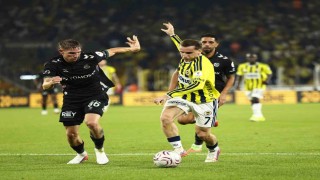 Trendyol Süper Lig: Fenerbahçe: 3 - Konyaspor: 1 (İlk yarı)