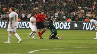 Trendyol Süper Lig: Kocaelispor: 1 - Amed Sportif Faaliyetler: 0 (İlk yarı)