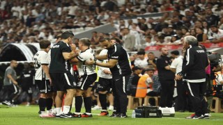 Trossard sakatlandı, oyuna devam edemedi
