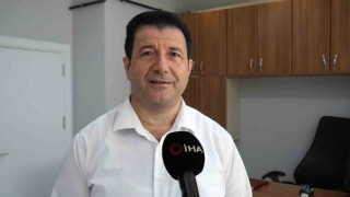 Türkülerle gayrimenkul satıyor: İstanbulda emlakçının ilginç pazarlama yöntemi ilgi görüyor