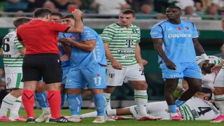 UEFA Avrupa Ligi: Ferencvaros: 1 - Trabzonspor: 0 (İlk yarı)