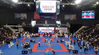 Uluslararası Turkish Open Karate Turnuvası başladı