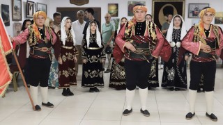 Üniversiteli Seymen ve Bacıerenlere Burs Desteği