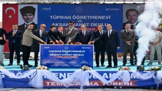 Uşak'ta inşa edilecek öğretmenevi ve akşam sanat okulunun temeli atıldı