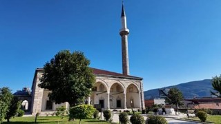 Üsküpte yangınları, depremleri ve savaşları atlatan Osmanlı mirası Sultan Murat Camii 6 asırdır ayakta