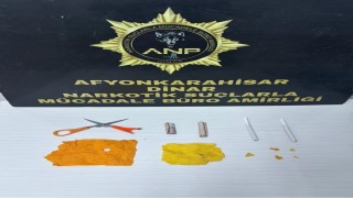 Uyuşturucu madde ile yakalanan iki kişi tutuklandı